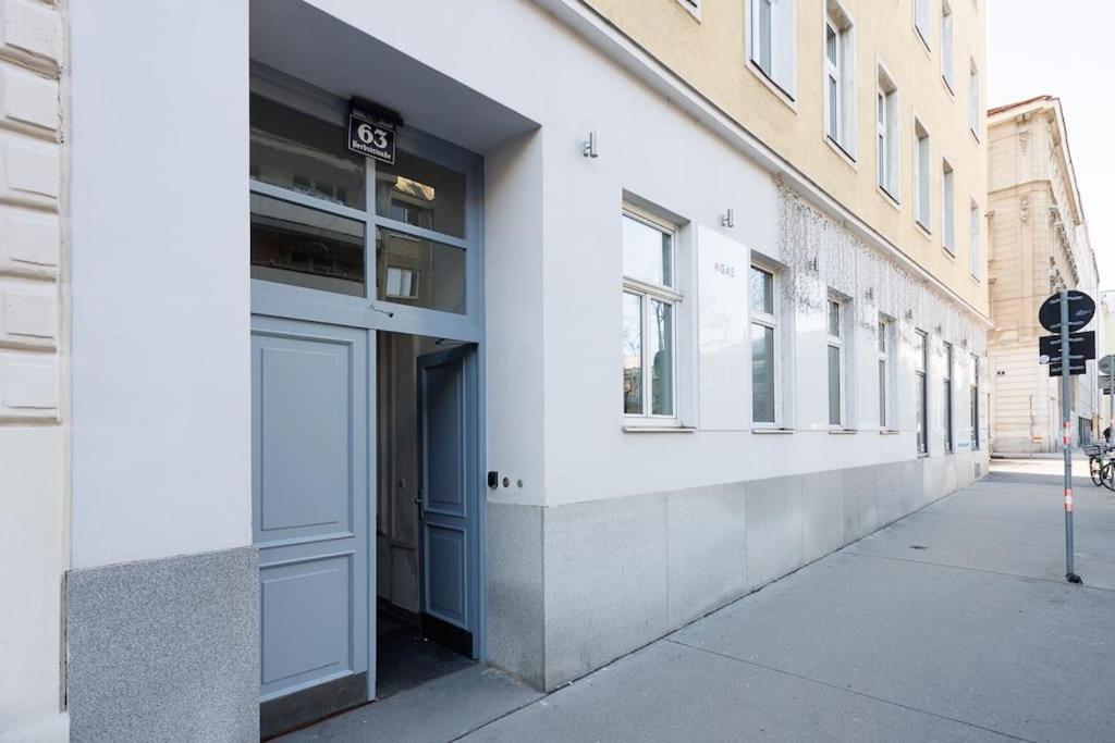 Urban Capsule Apartment - Near Mariahilfer Strasse ウィーン エクステリア 写真