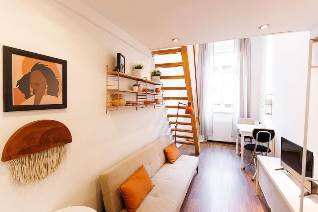 Urban Capsule Apartment - Near Mariahilfer Strasse ウィーン エクステリア 写真