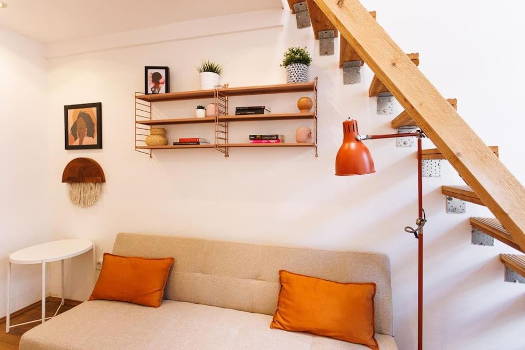 Urban Capsule Apartment - Near Mariahilfer Strasse ウィーン エクステリア 写真